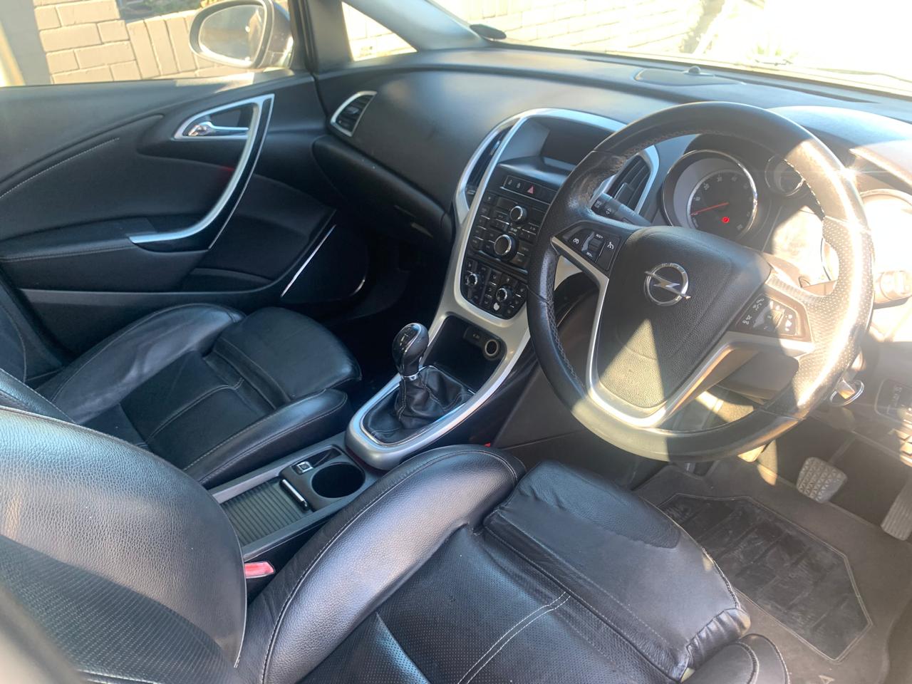 WhatsApp Image 2025-08-21 at 11.18.31 (4)