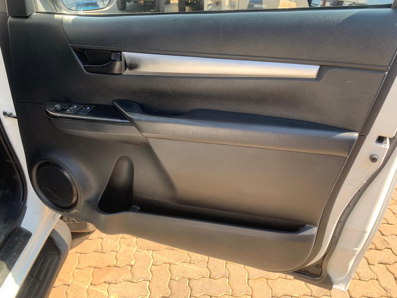 WhatsApp Image 2025-08-26 at 09.36.09 (2)